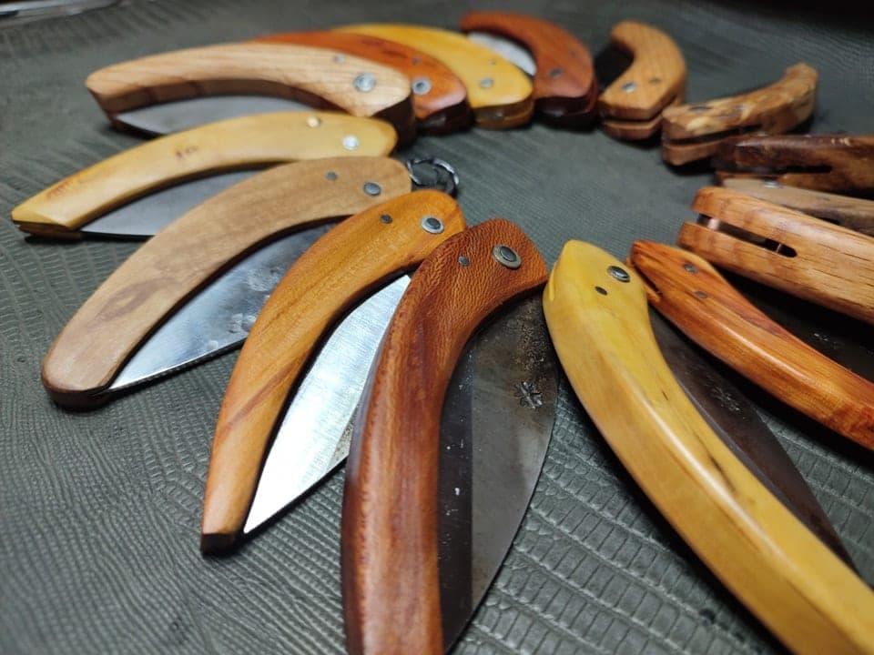 L'Audois — Carbon steel